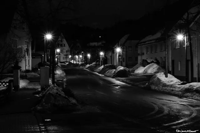 Photograph 04